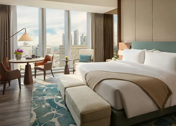 Mandarin Oriental Makati, Hotel 5*